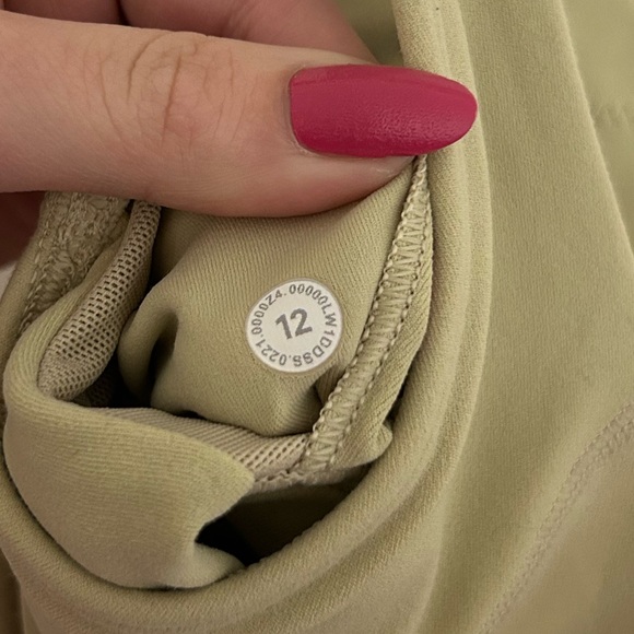 lightly worn dew green lululemon align tank - Picture 3 of 4